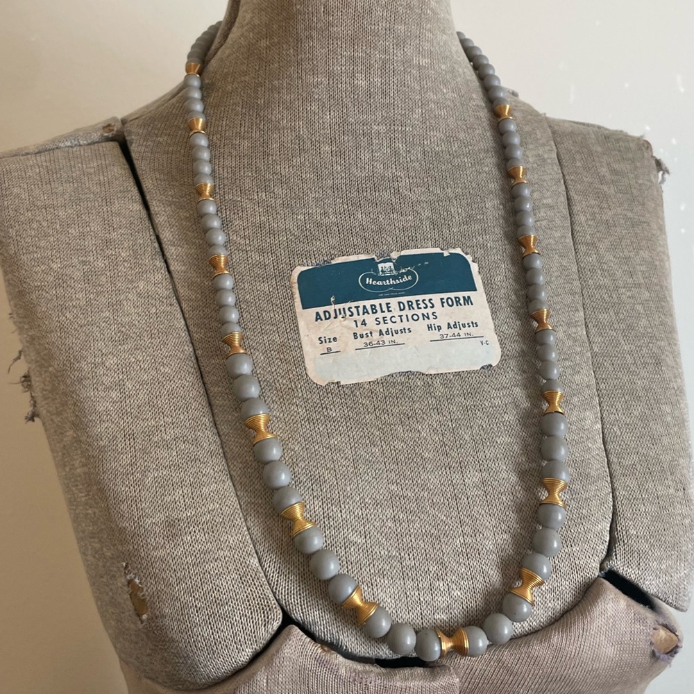 Vintage Grey Gold Beaded Necklace - Picture 6 of 7